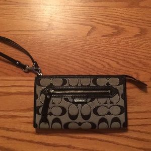 Coach wristlet wallet gray and black